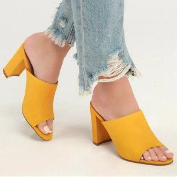 SALE 🔴 Steve Madden Yellow Heels Esmeralda Nubuck Leather Peep-Toe Mules 5.5 - Picture 8 of 8